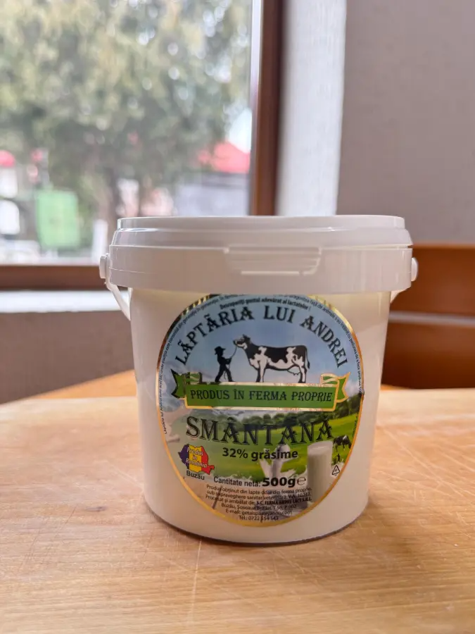 Smântână Lăptăria lui Andrei 32% 500g