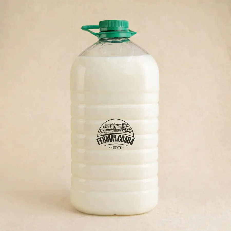 Lapte proaspăt de vacă 4L+1L gratuit